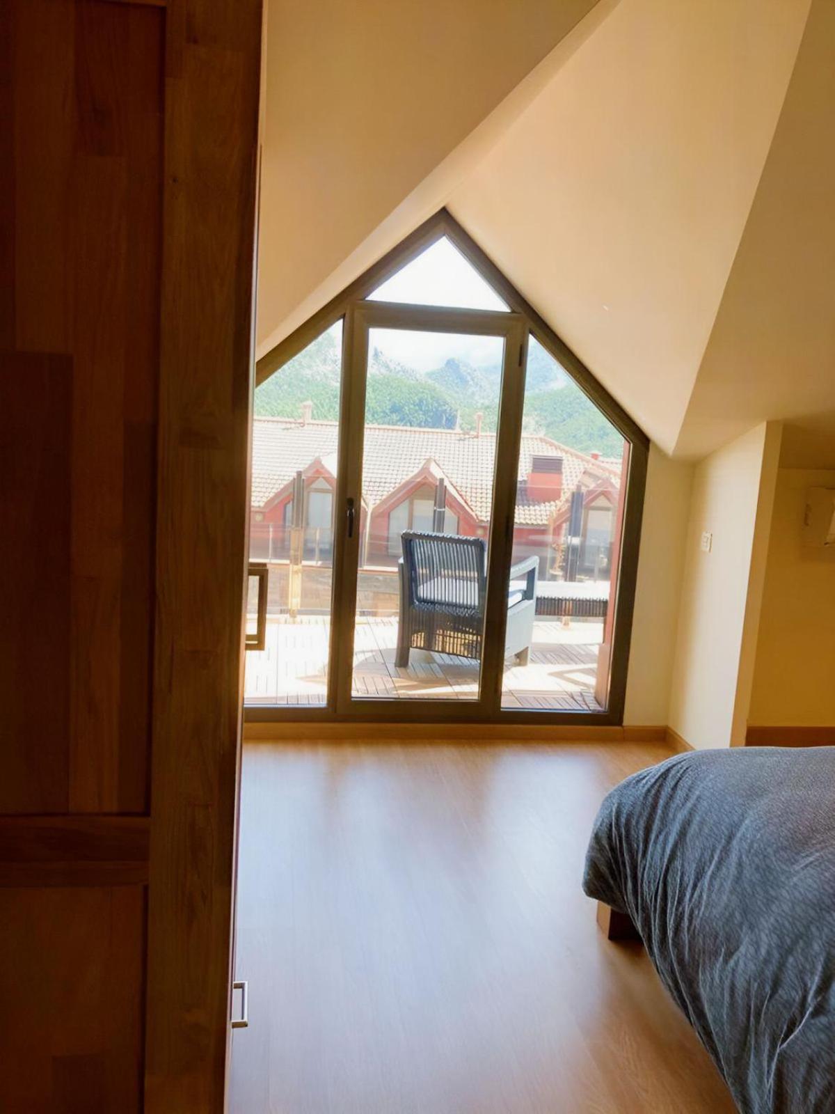 Apartament Duplex Amb Vistes Al Pirineu Catala Coll de Nargó Buitenkant foto
