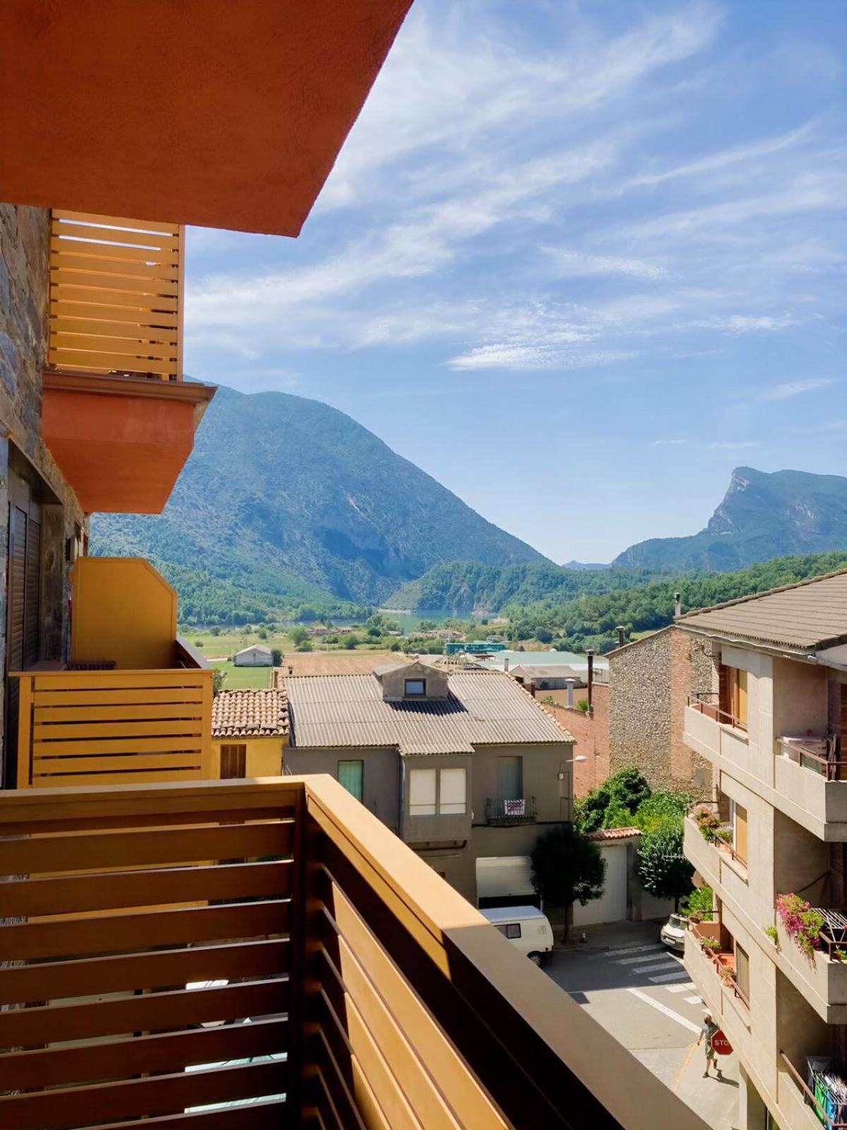 Apartament Duplex Amb Vistes Al Pirineu Catala Coll de Nargó Buitenkant foto