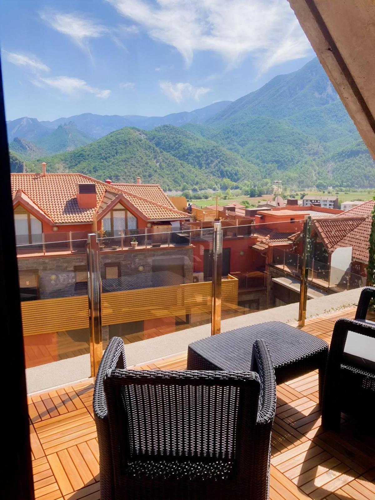Apartament Duplex Amb Vistes Al Pirineu Catala Coll de Nargó Buitenkant foto
